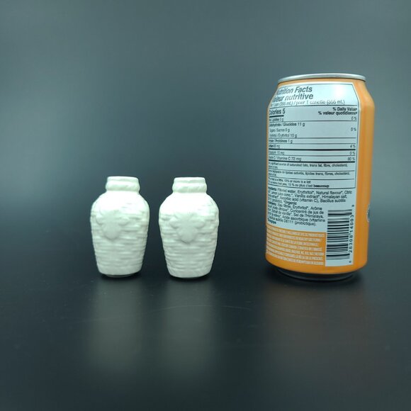 Two White Ceramic Mini Salt & Pepper Shakers Set - Picture 3 of 7